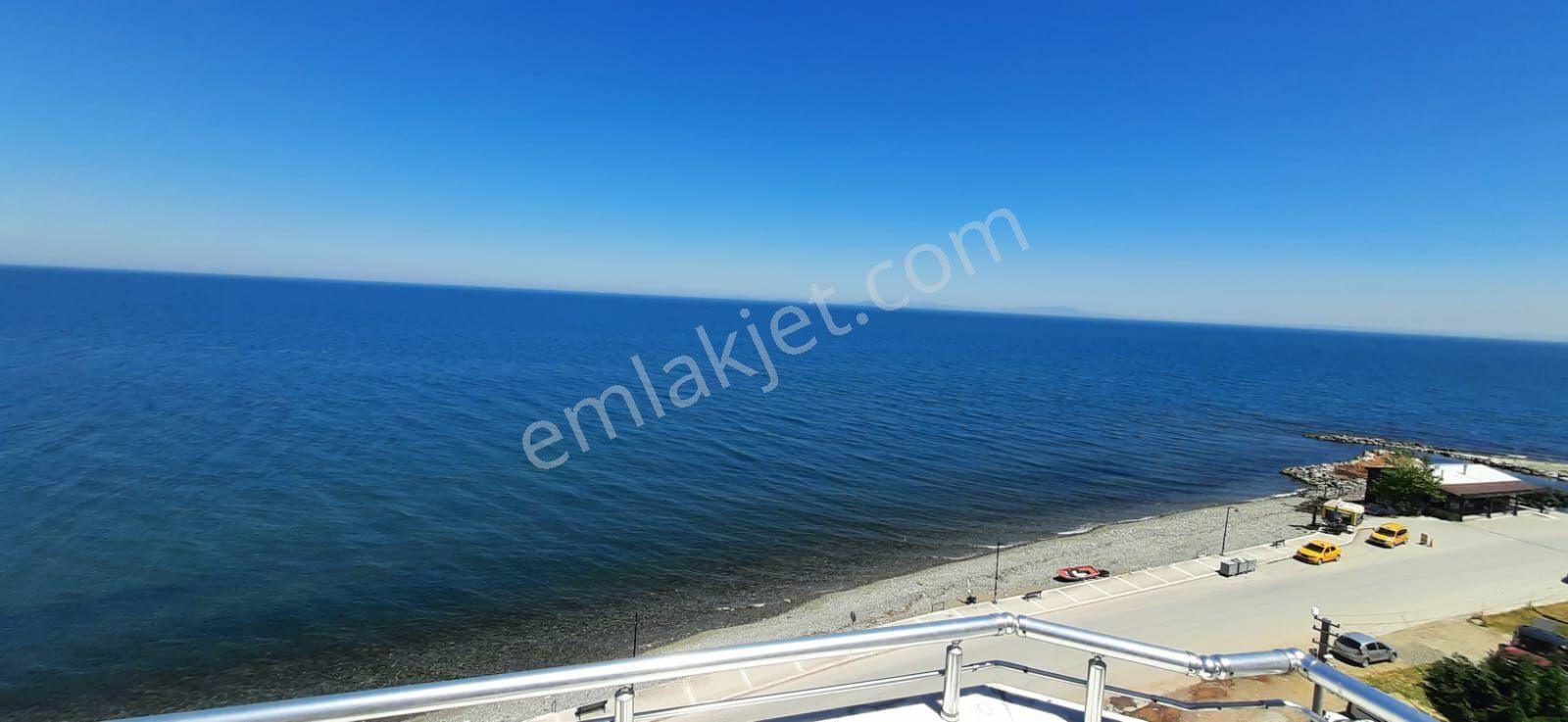 Eşyalı Kiralık Çınarcık Denize Sıfır İki Yalı Dairesi Kiralıktır .. - Görsel 16