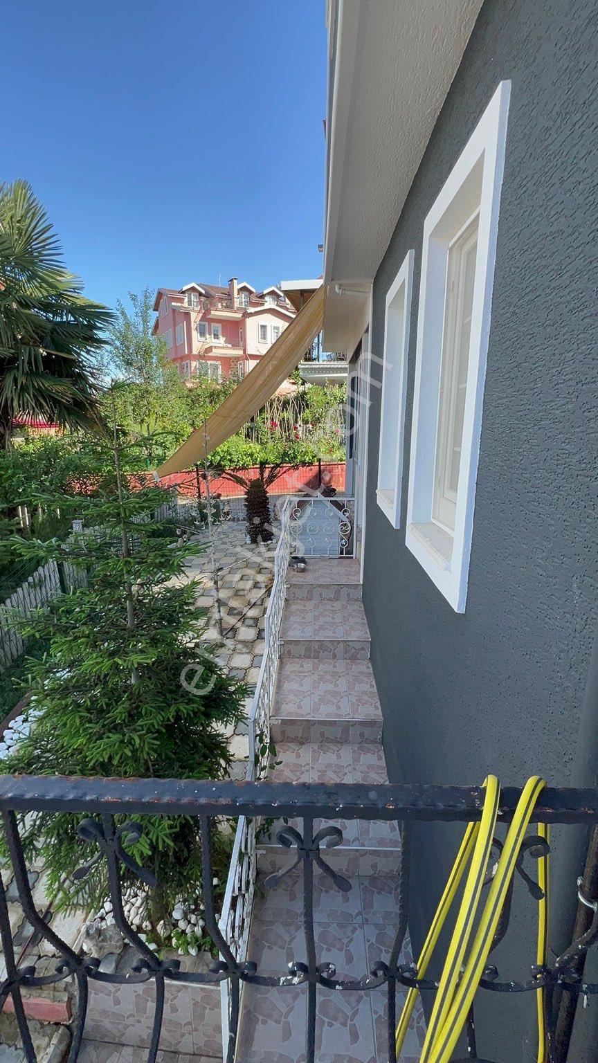 Trabzon Yıldızlı’da Satılık 5+1 Deniz Manzaralı Villa - Görsel 9