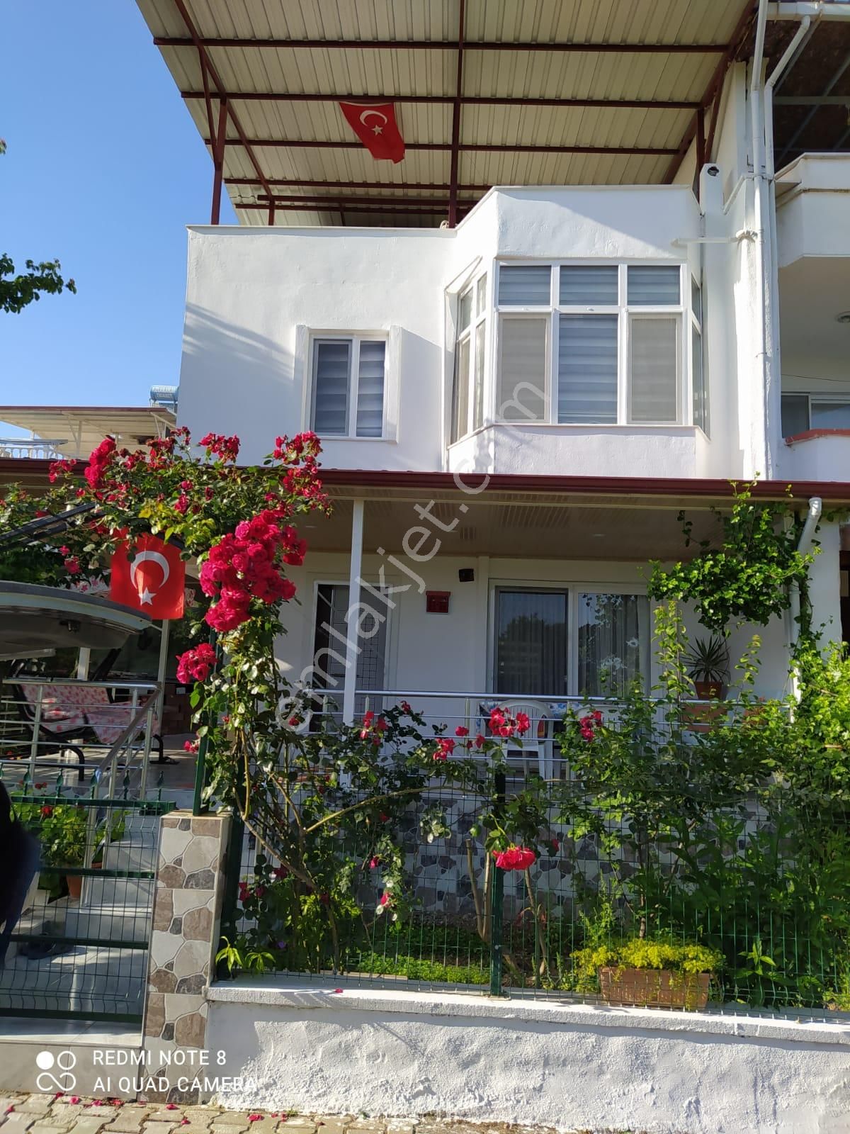 Didim Akköy Satılık Villa  Didim Akköyde Site İçinde 3+1 villa