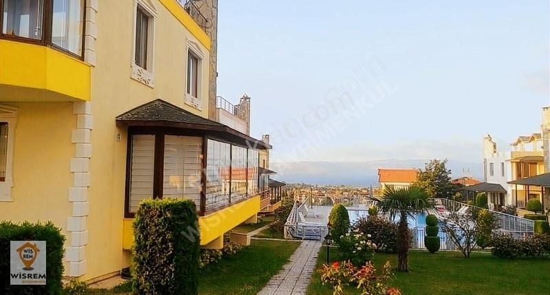 Altınova Kaytazdere Bld. (Merkez) Satılık Villa ALTINOVA KAYTAZDERE SATILIK VİLLA