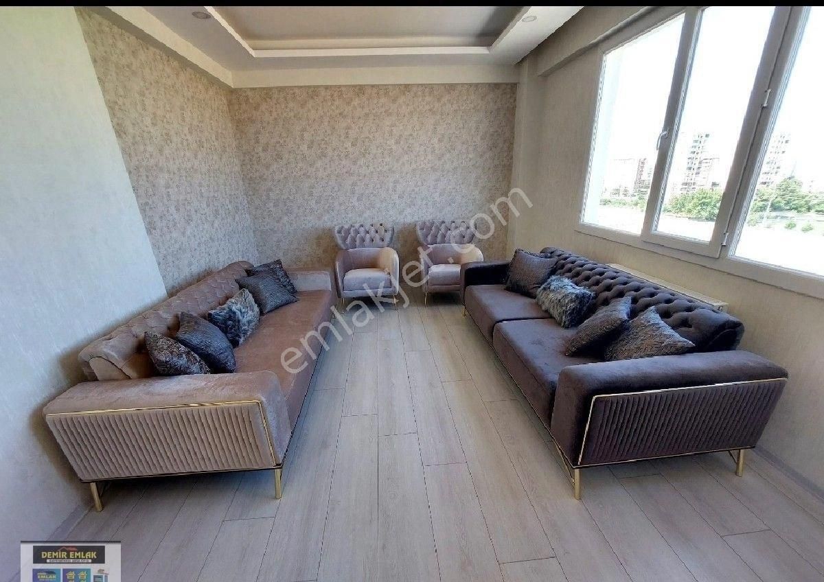 Yenişehir Üçkuyu Satılık Daire DEMİR EMLÂK OFİSİNDEN KAYA AMİD SİTESİNDE LÜKS SATILIK DAİRE