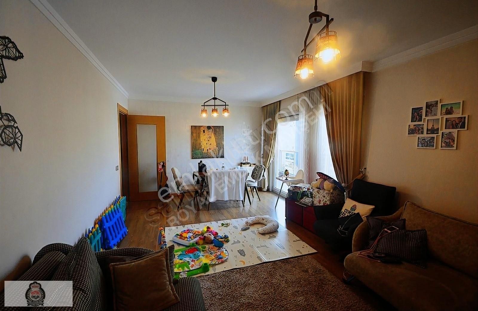 Mavişehir Modern-3'te Kiralık Çift Banyolu Büyük Tip 2+1 Daire - Görsel 8