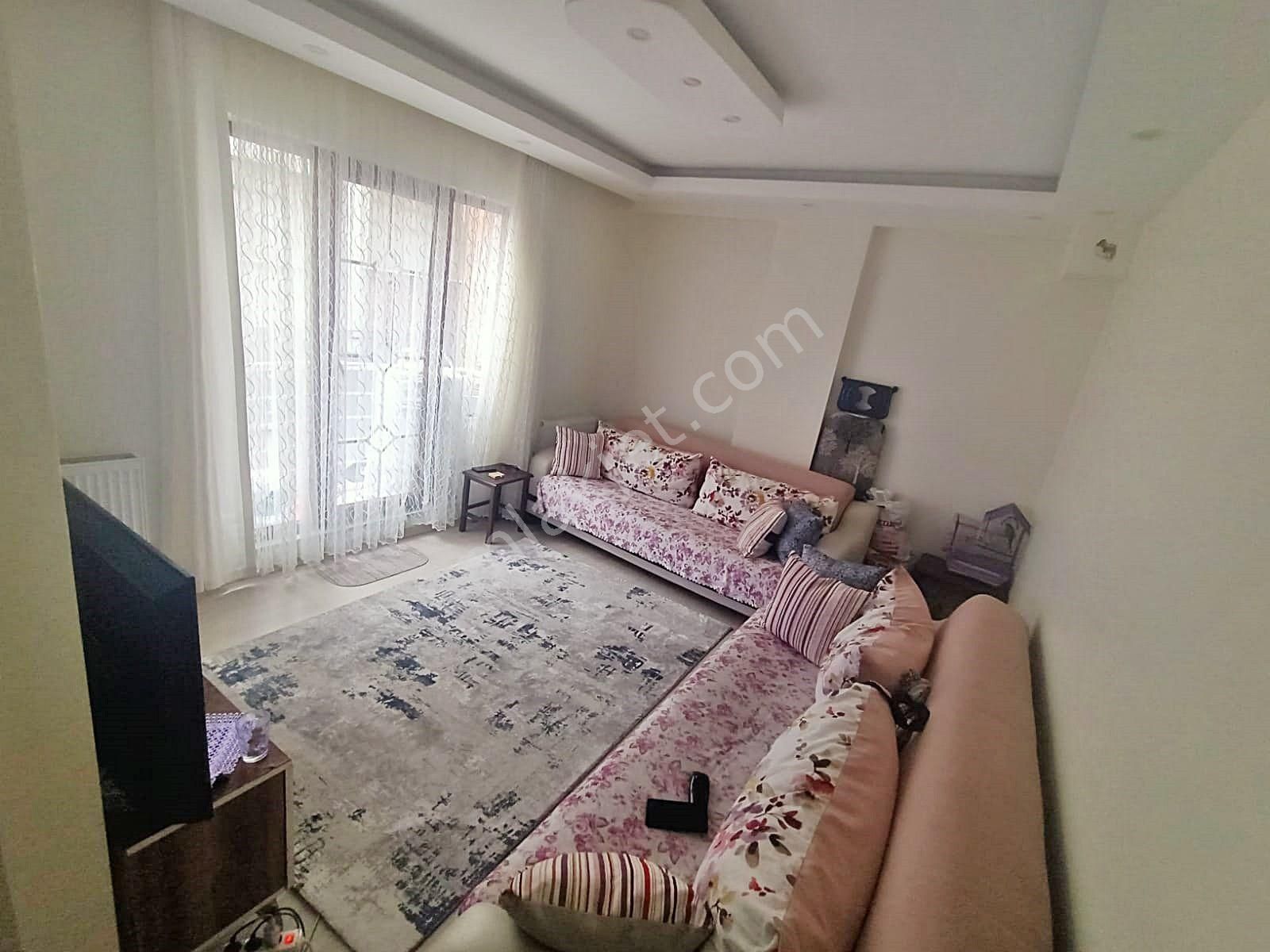 Bağcılar Çınar Satılık Daire  GoldHouse dan Satılık Çınar Mahallesi nde 2+1 Lüks Daire