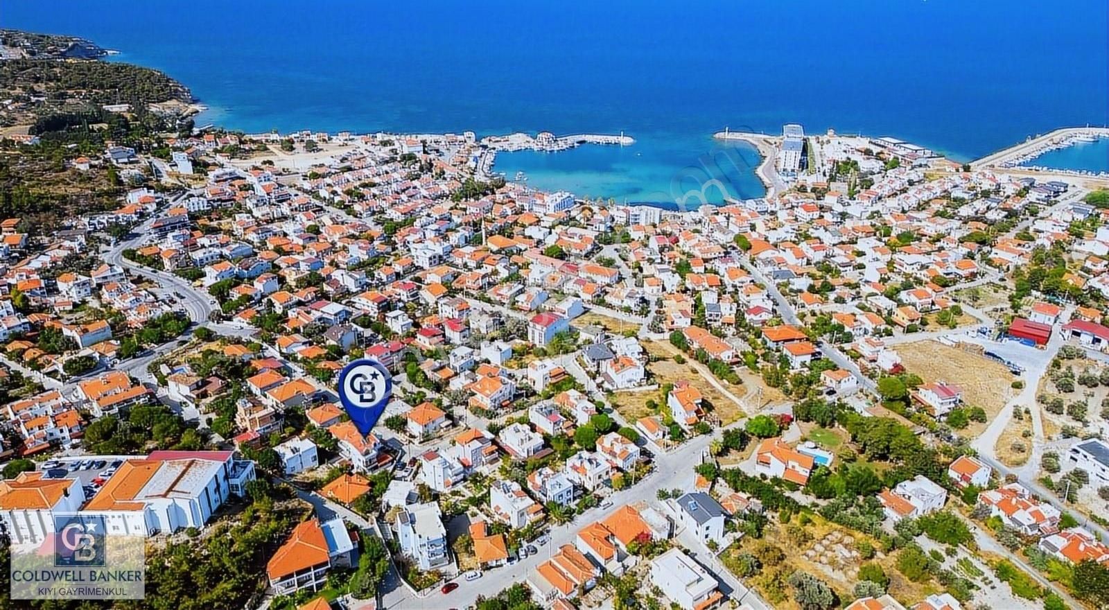 Karaburun Mordoğan Satılık Müstakil Ev Karaburun Mordoğan'da 4+1 Satılık Tripleks