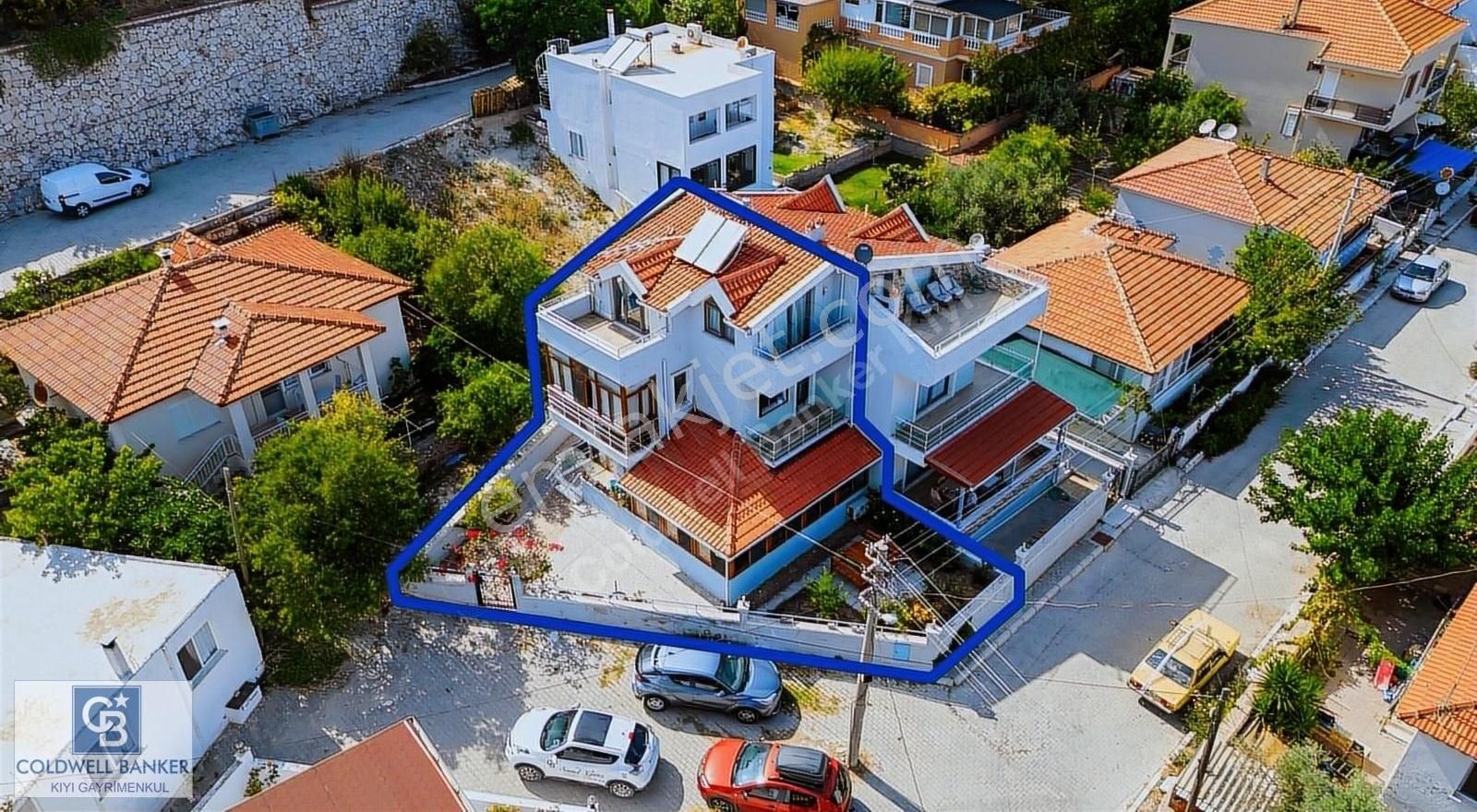 Karaburun Mordoğan'da 4+1 Satılık Tripleks - Görsel 10
