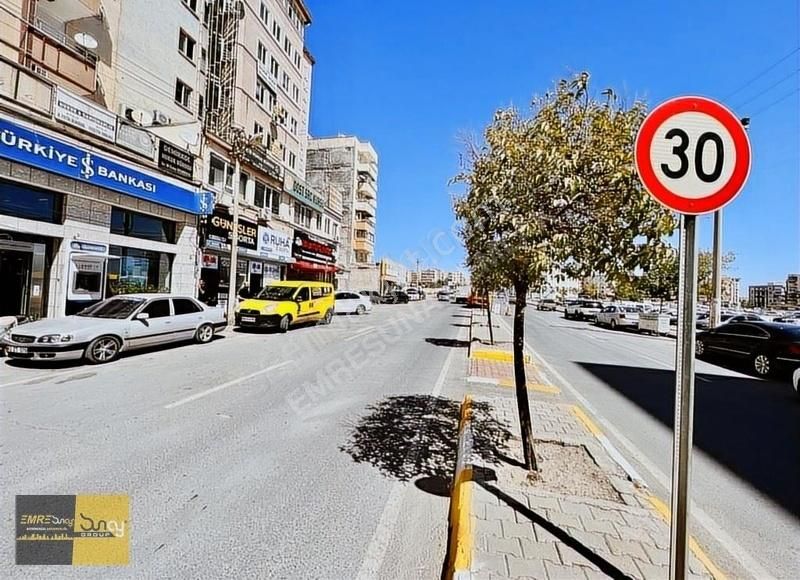 Acl Emlak'dan Haliliye Şairnabi'de Adliye Karşısı Cadde Üstü Full Eşyalı 2+1 Kiralık Ofis - Görsel 7