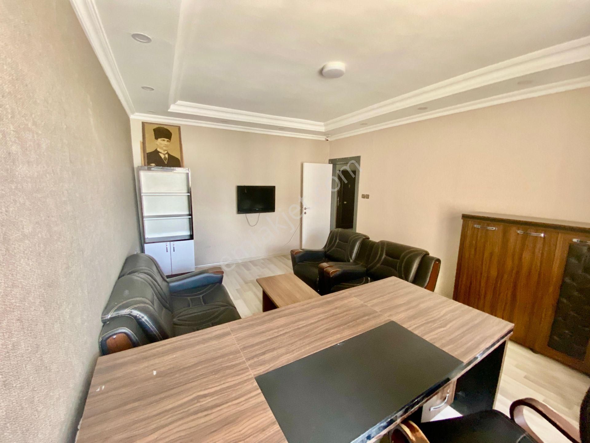 Acl Emlak'dan Haliliye Şairnabi'de Adliye Karşısı Cadde Üstü Full Eşyalı 2+1 Kiralık Ofis - Görsel 4