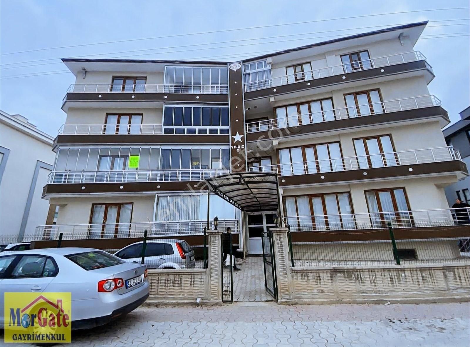 Selçuklu Yazır Satılık Daire YAZIR MH 3+1 170 M2 ARAKAT BAKIMLI SATILIK DAİRE