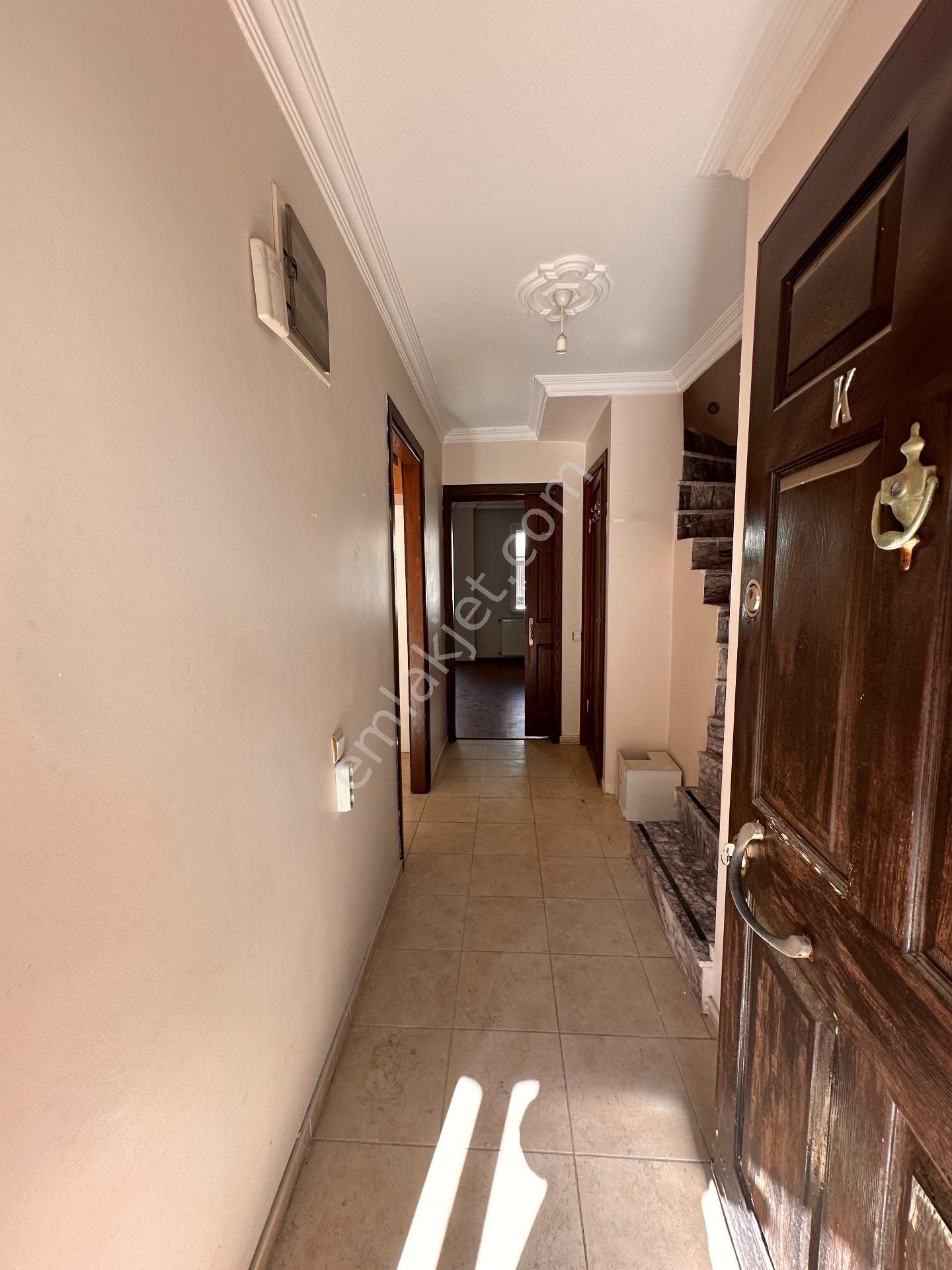 ༺✮•°◤ 𝙔𝘼𝙆𝘼𝙈𝙊𝙕 𝙀𝙈𝙇𝘼𝙆 ◥°•✮༻ Hamidiye Mahallesinde Satılık 5+1 Müstakil Ev - Görsel 5