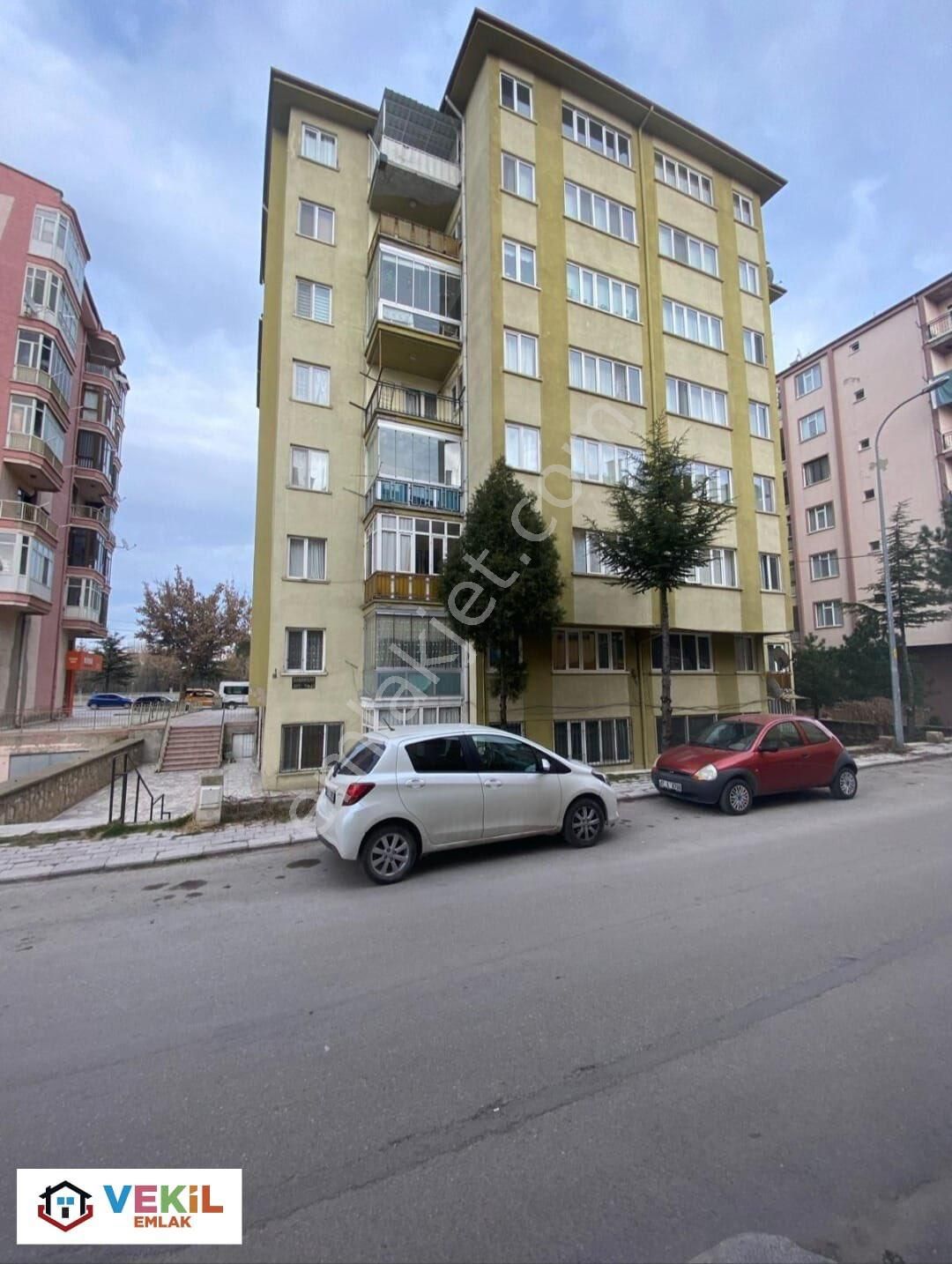 Afyonkarahisar Merkez Dumlupınar Satılık Daire VEKİL EMLAK’TAN DUMLUPİNAR MAHALLESİNDE SATILIK DAİRE