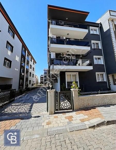 Bergama Atatürk Satılık Bina Bergama'da Apart-Yurt İşletmesine Uygun Komple Satılık Bina