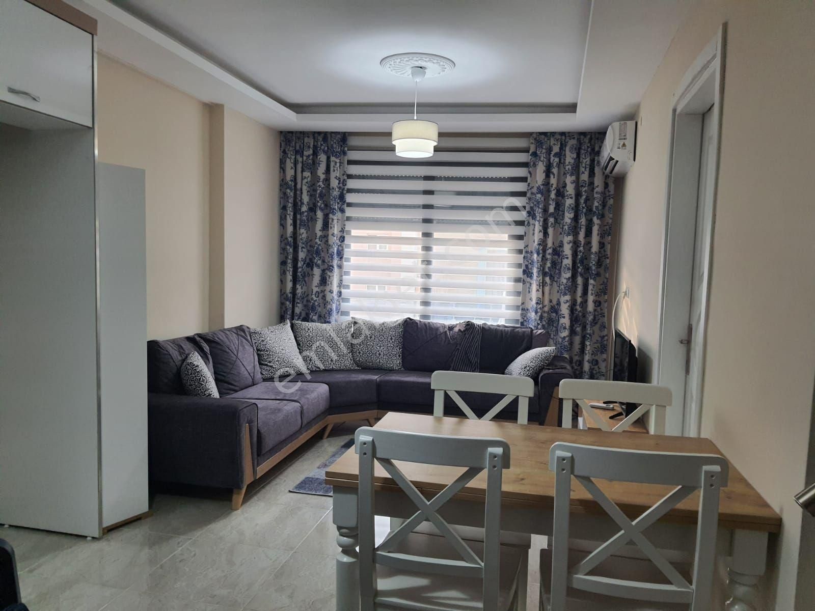 Seferihisar Mersin Alanı Satılık Daire denize 150 metre apartman dubleks esyali