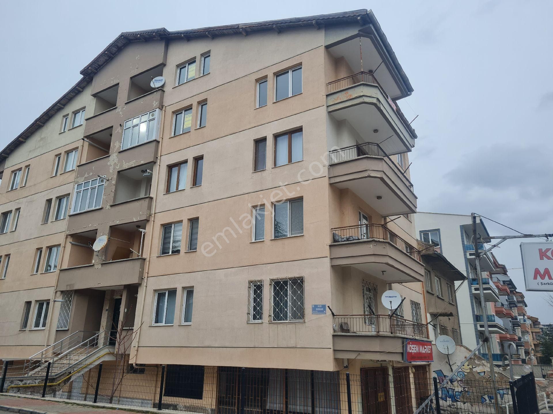 Afyonkarahisar Merkez Güvenevler Satılık Daire SAĞLAM EMLAKTAN GÜVENEVLERDE SATILIK DUBLEKS DAİRE 