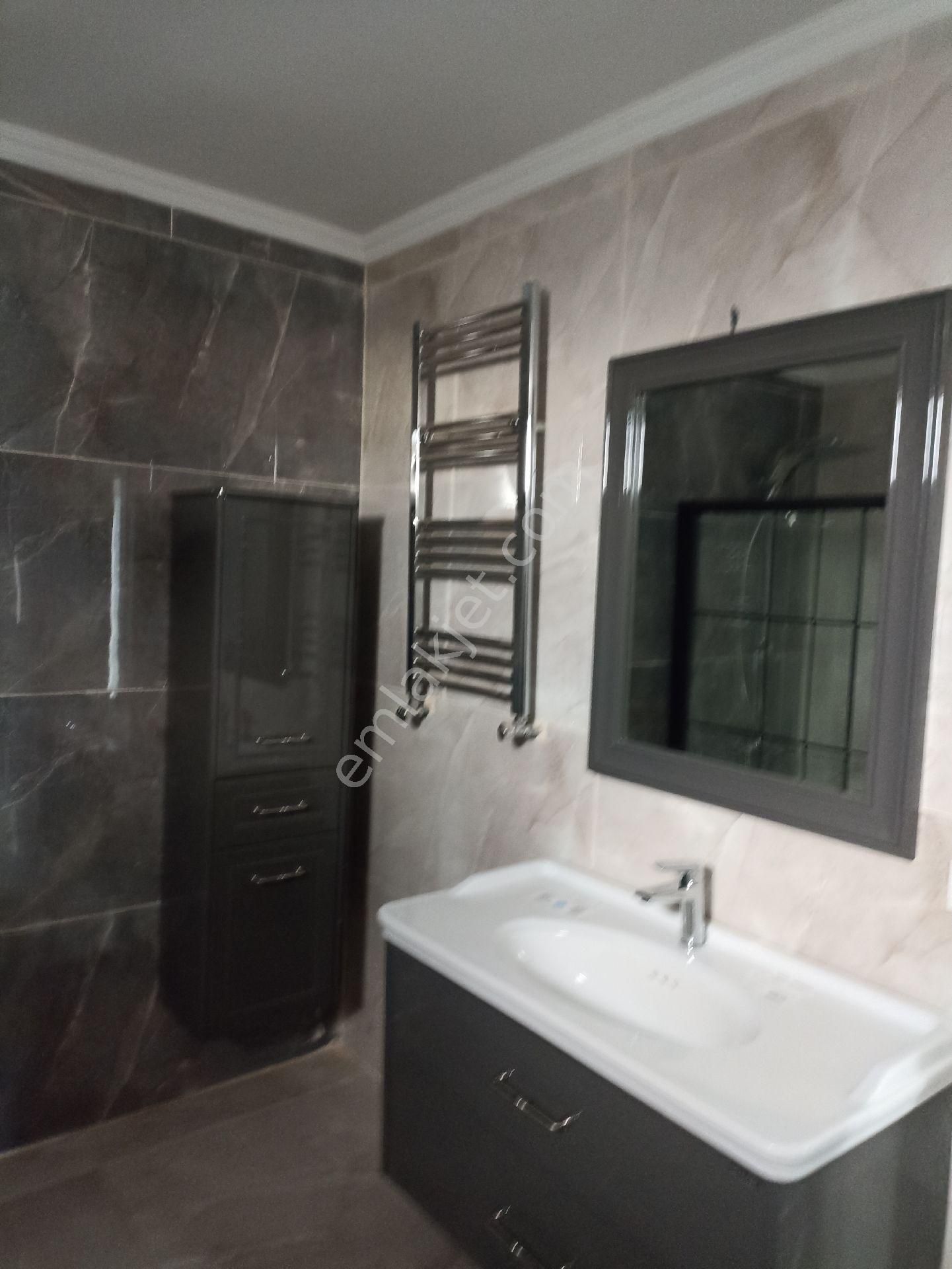 İstanbul İli Silivri İlçesi Gümüşyaka Mahallesi'nde Satılık Yeni Çok Güzel Bir Villa - Görsel 10