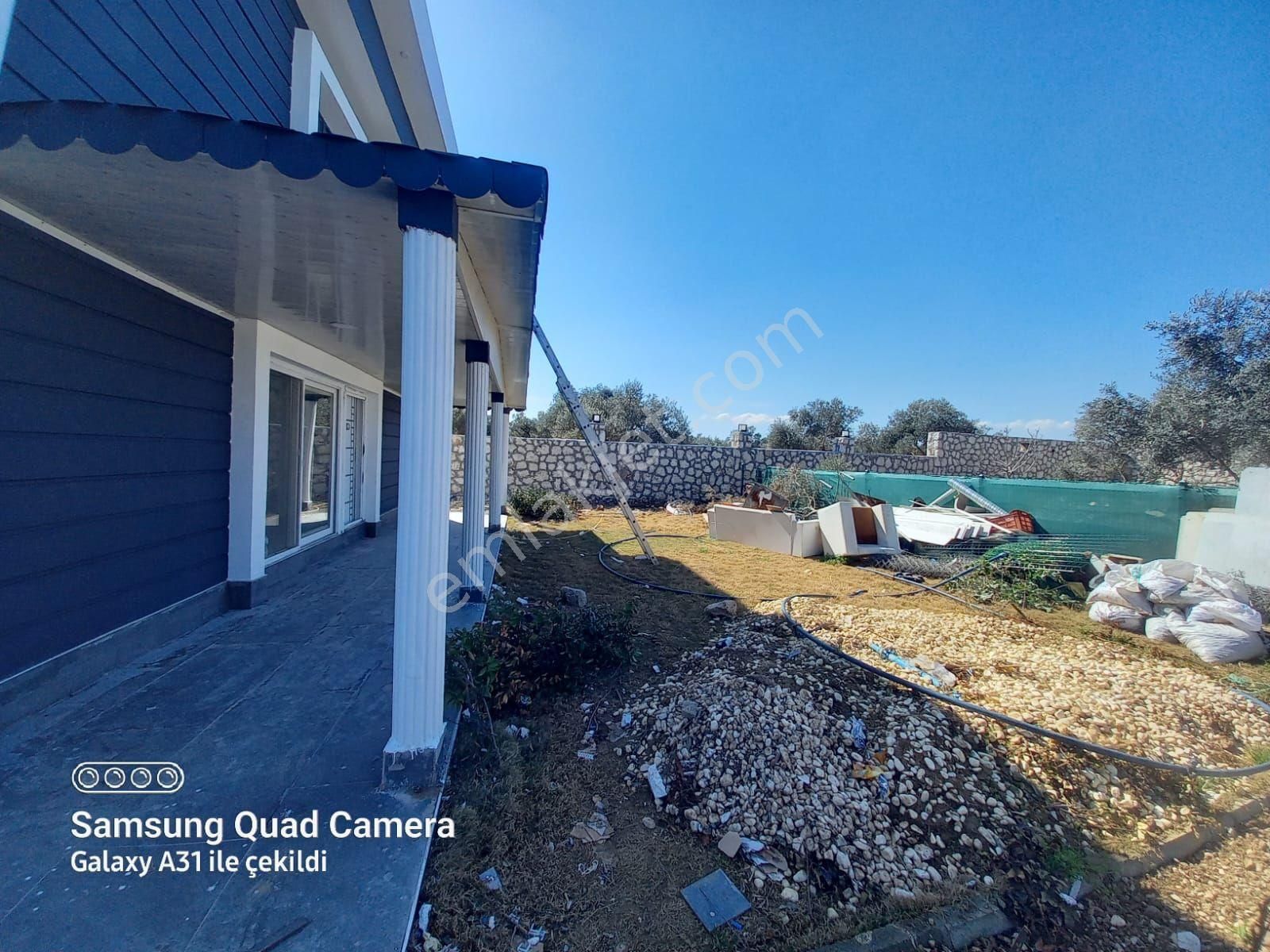 Hakyol'dan 1600 M2 Havuzlu Bağ Bahçeli Dubleks Süper Bir Villa - Görsel 7