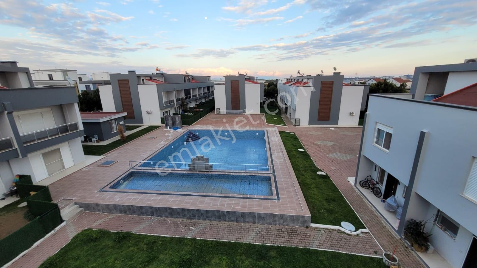 Aksu Kemerağzı Satılık Villa Antalya Aksu Trıblex Satılık Villa