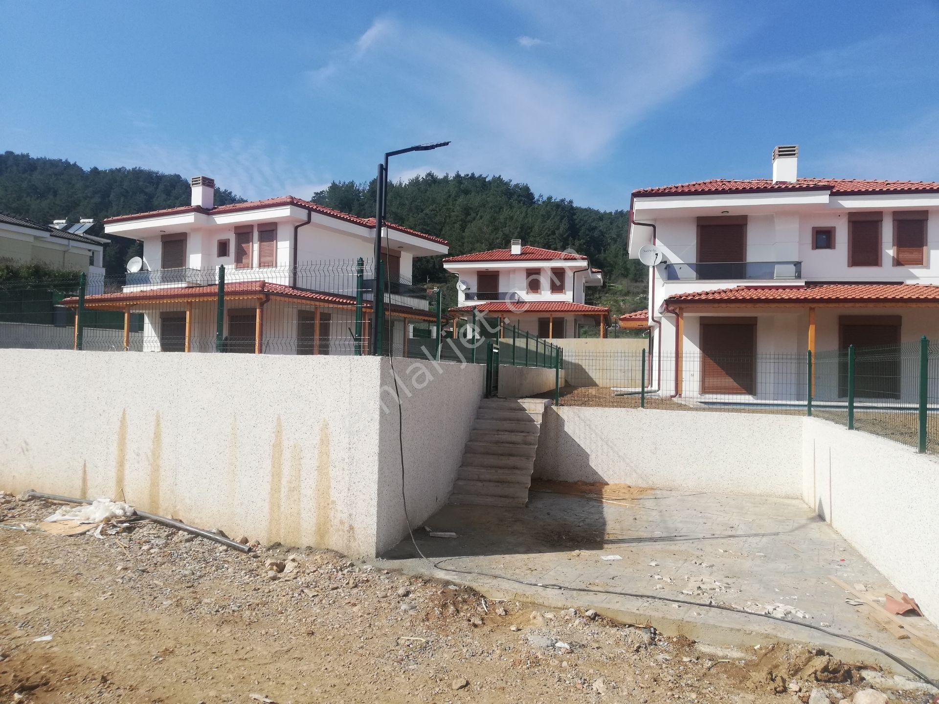 Marmarise 20 Km Mesafede Doğa İçinde Harika Villalar - Görsel 8