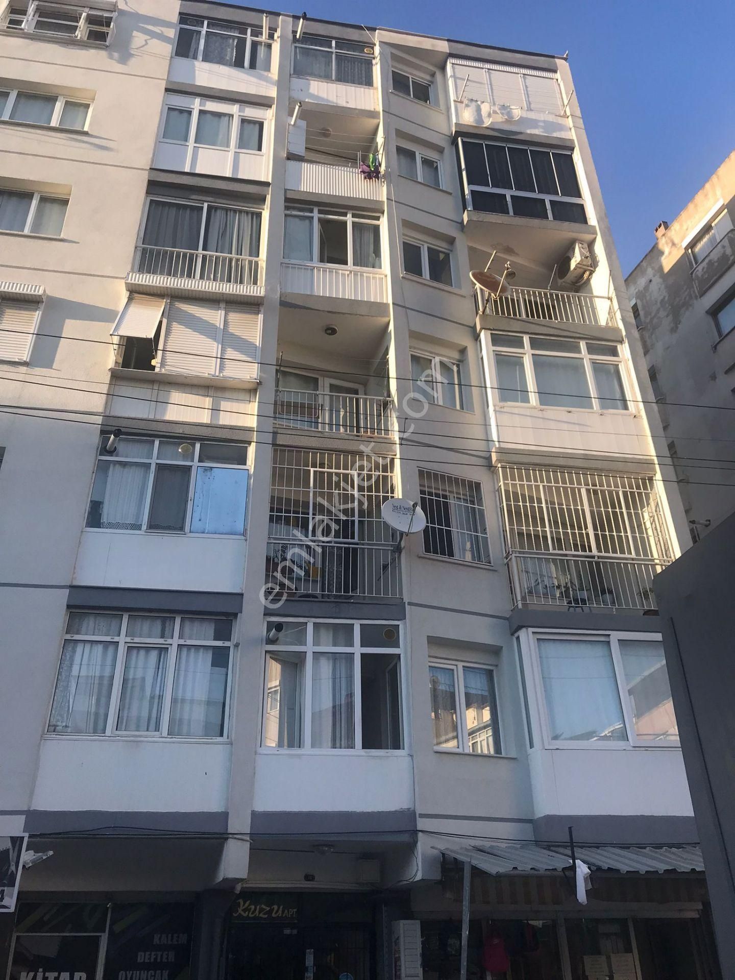 Konak Atilla Satılık Daire MÜHENDİS  EMLAKTAN KONAK ATİLLA MAH.  3+1  90 M2 SATILIK  DOĞALĞAZLI DAİRE