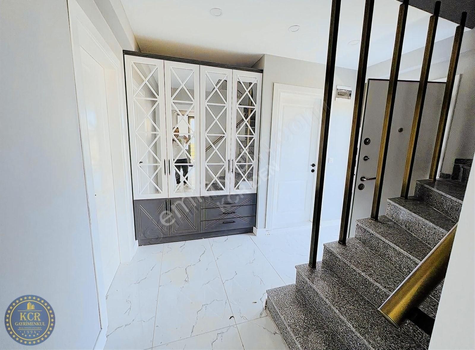 Kcr Den Çardak'ta Köprü Ve Boğaz Manzaralı Satılık Lüks Villa - Görsel 17