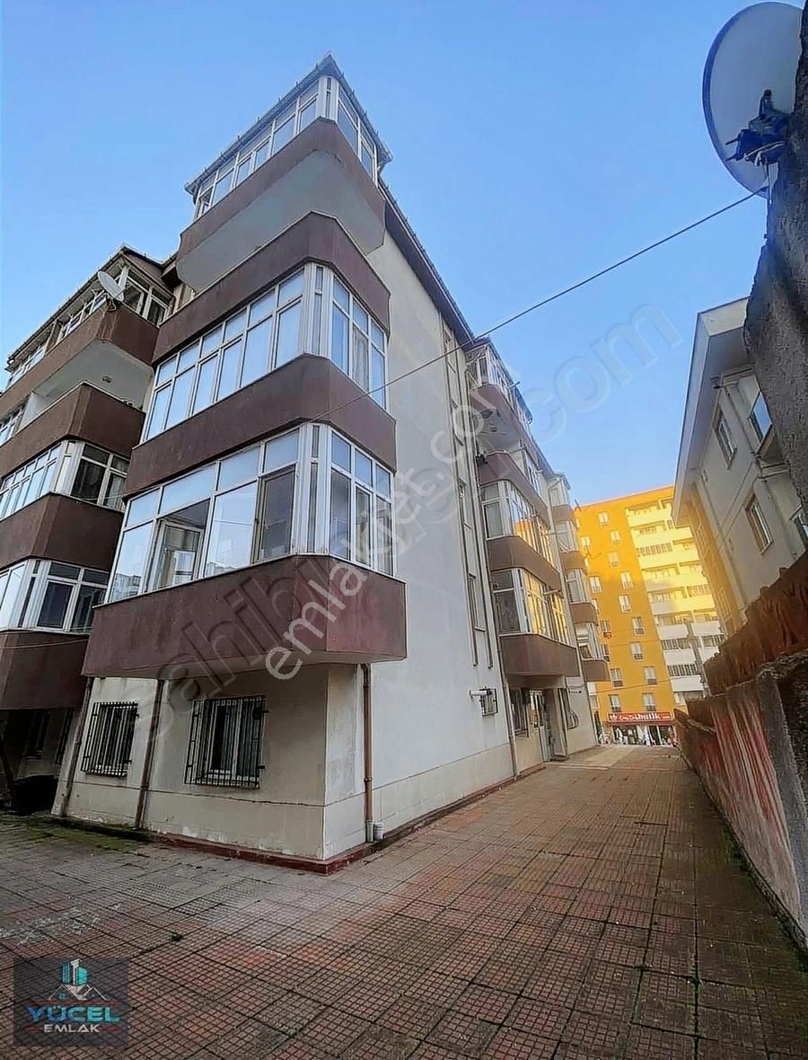 Karabük Merkez 100. Yıl Satılık Daire 100 YILDA SATILIK 3+1 (3 BALKONLU) ÖNÜ AÇIK DAİRE