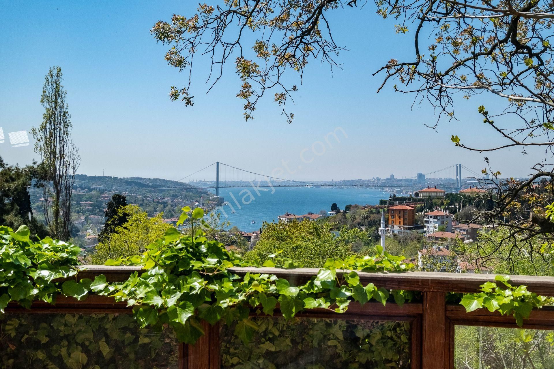 Üsküdar Çengelköy Satılık Villa  ÇENGELKÖY'DE BOĞAZ MANZARALI 2162 M2 İMARLI KÖŞK ARSASI