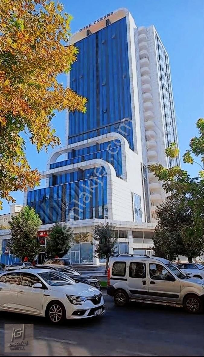 Şehitkamil Mücahitler Kiralık Ofis OKAN TOWERS YÜKSEK KAT KİRALIK GENİŞ 1+1 OFİS