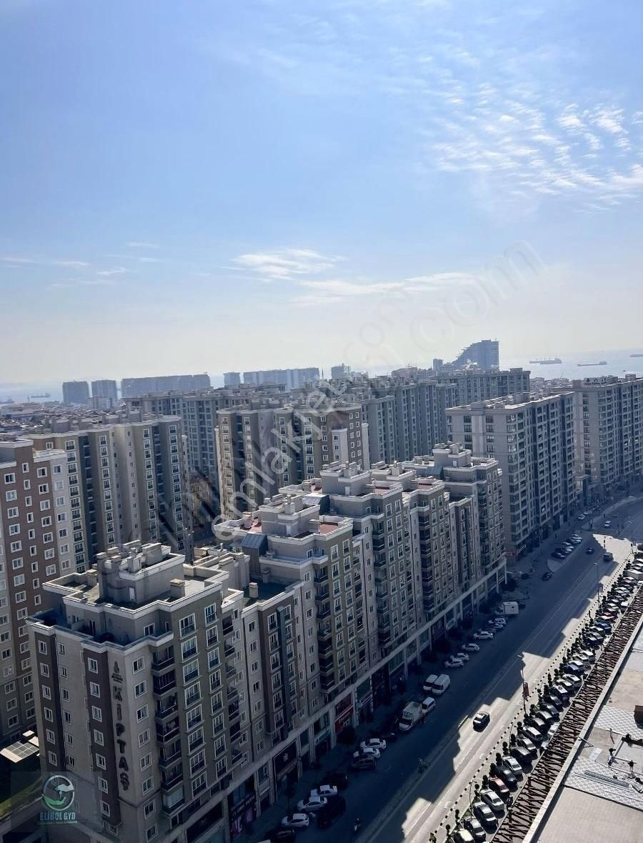 Zeytinburnu Sümer Satılık Daire LOCAMAHALDE PEYZAJ MANZARALI 2+1 ŞAHESER BOŞ SATILIK DAİRE