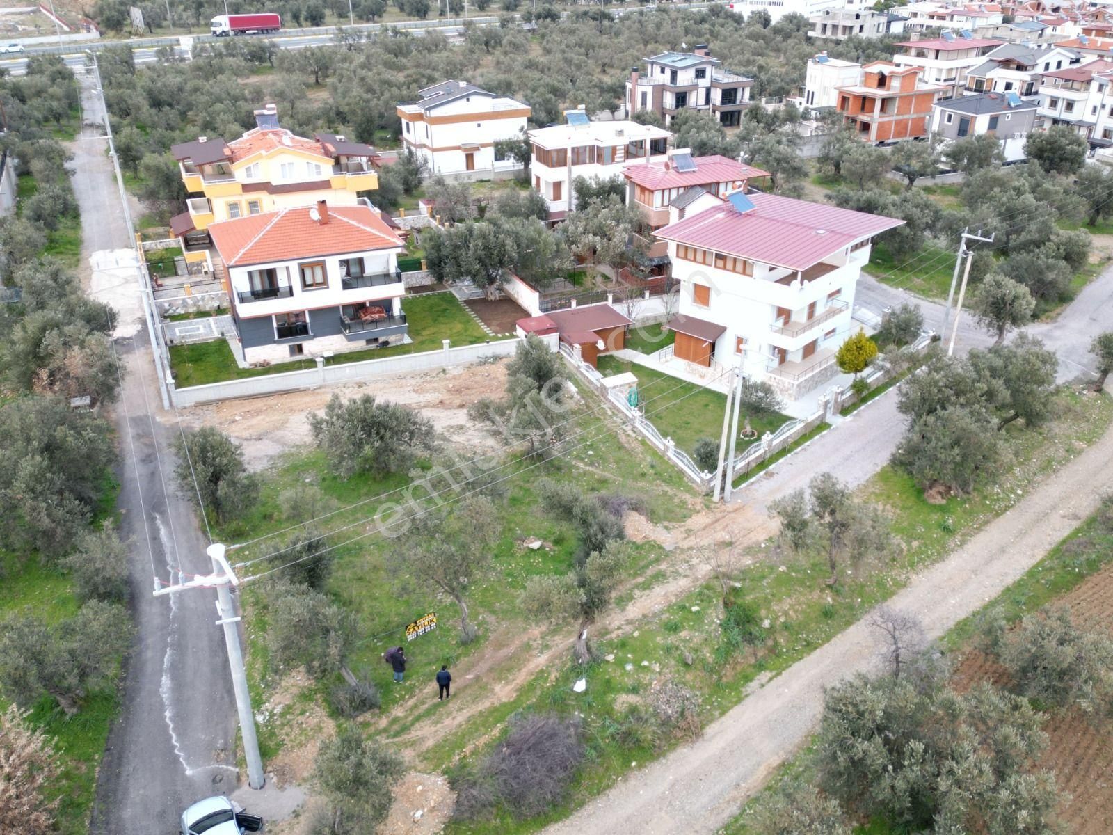 Edremit Güre Cumhuriyet Satılık Villa İmarlı  POYRAZ GAYRİMENKUL'den GÜRE'de SATILIK VİLLALIK 650M2 ARSA 