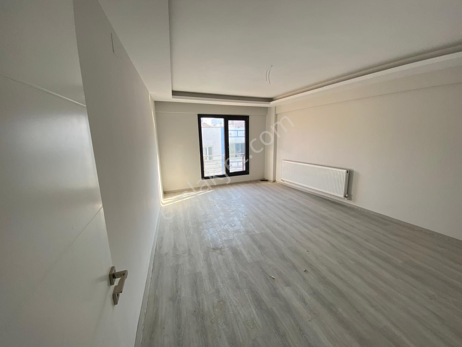 Akhisar Efem Gayrimenkulden Reşatbeyde Satılık 5+1 Dubleks Daire!!! - Görsel 7