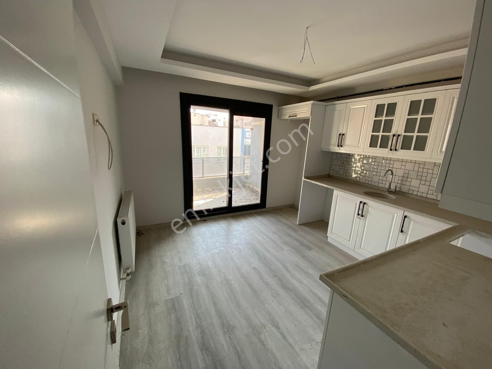 Akhisar Efem Gayrimenkulden Reşatbeyde Satılık 5+1 Dubleks Daire!!! - Görsel 2