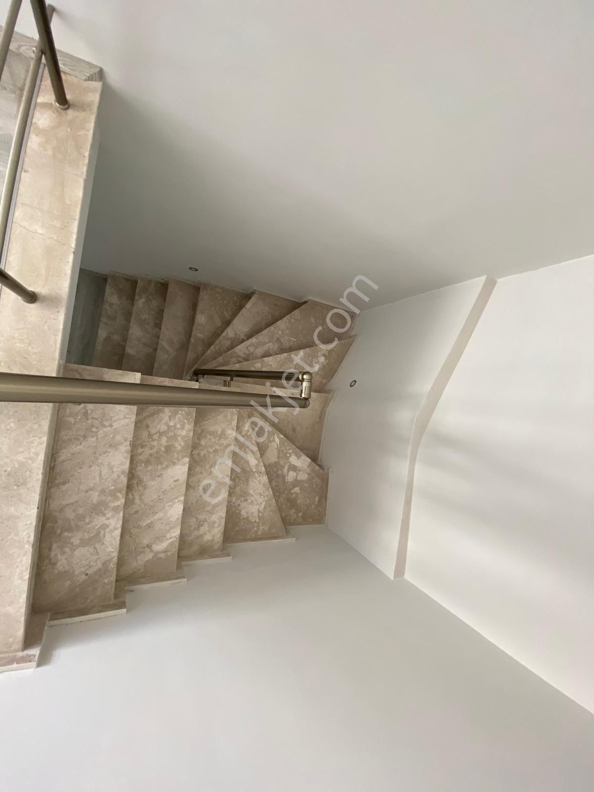 Akhisar Efem Gayrimenkulden Reşatbeyde Satılık 5+1 Dubleks Daire!!! - Görsel 22