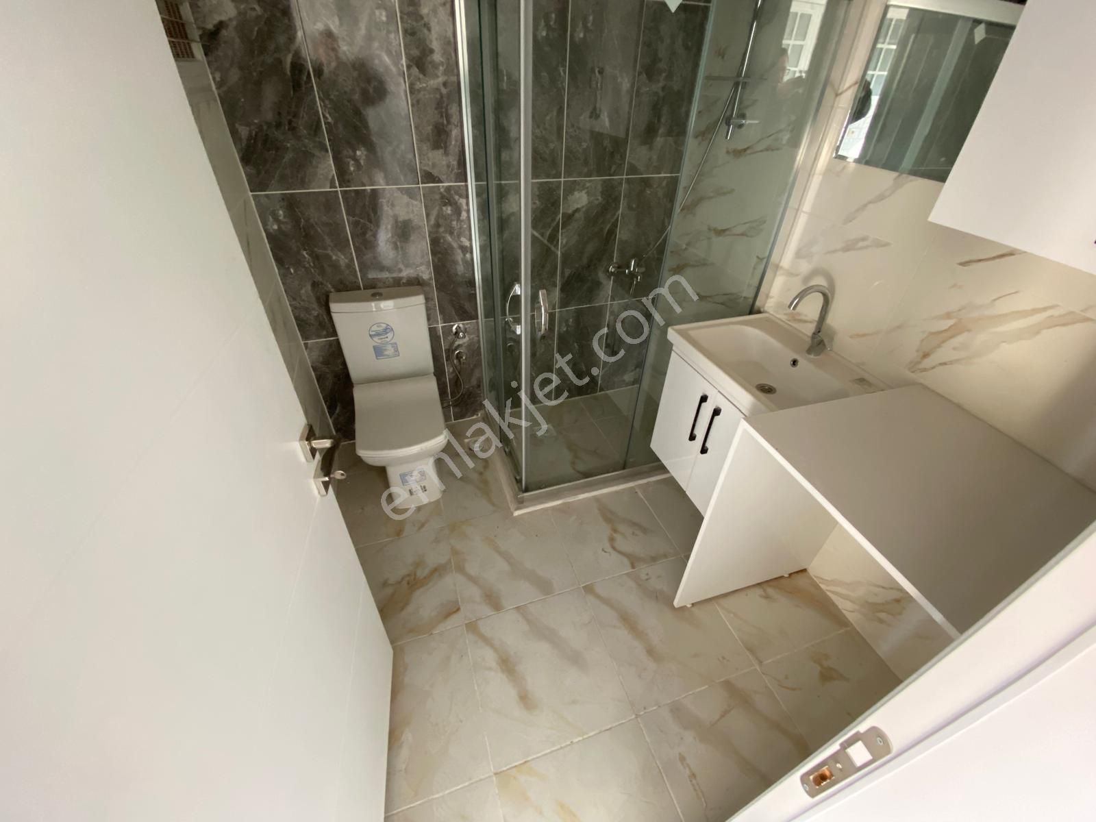 Akhisar Efem Gayrimenkulden Reşatbeyde Satılık 5+1 Dubleks Daire!!! - Görsel 32