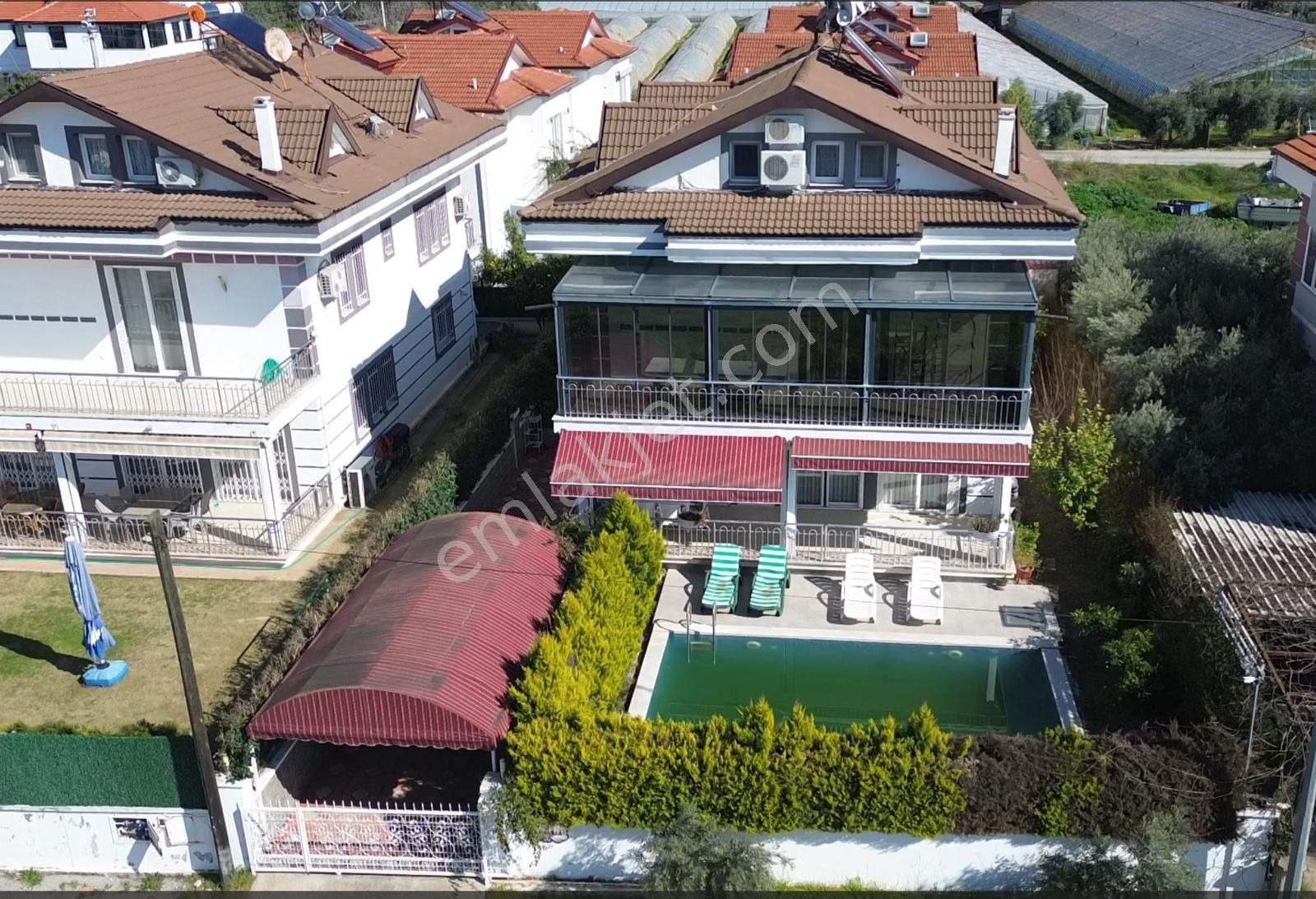 Fethiye Yeni Satılık Villa FETHİYE MERKEZİ KONUMDA SATILIK 6+1 MÜSTAKİL HAVUZLU VİLLA