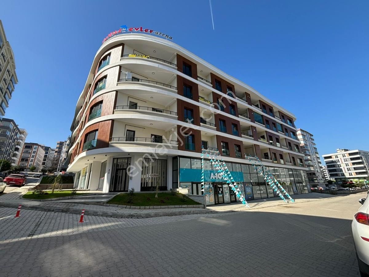 Atakum Yenimahalle Satılık Daire ATAKENT MERKEZİ KONUM 2+1 MUTFAK SALON AYRI 102 M2 DAİRE