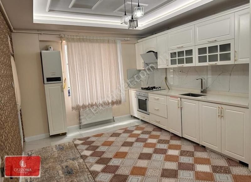 Kayapınar Fırat Satılık Daire URFAYOLU MEMOIL YANI ÇARKANA1SITESI 3+1 200M2 FUL YAPILI SATILIK