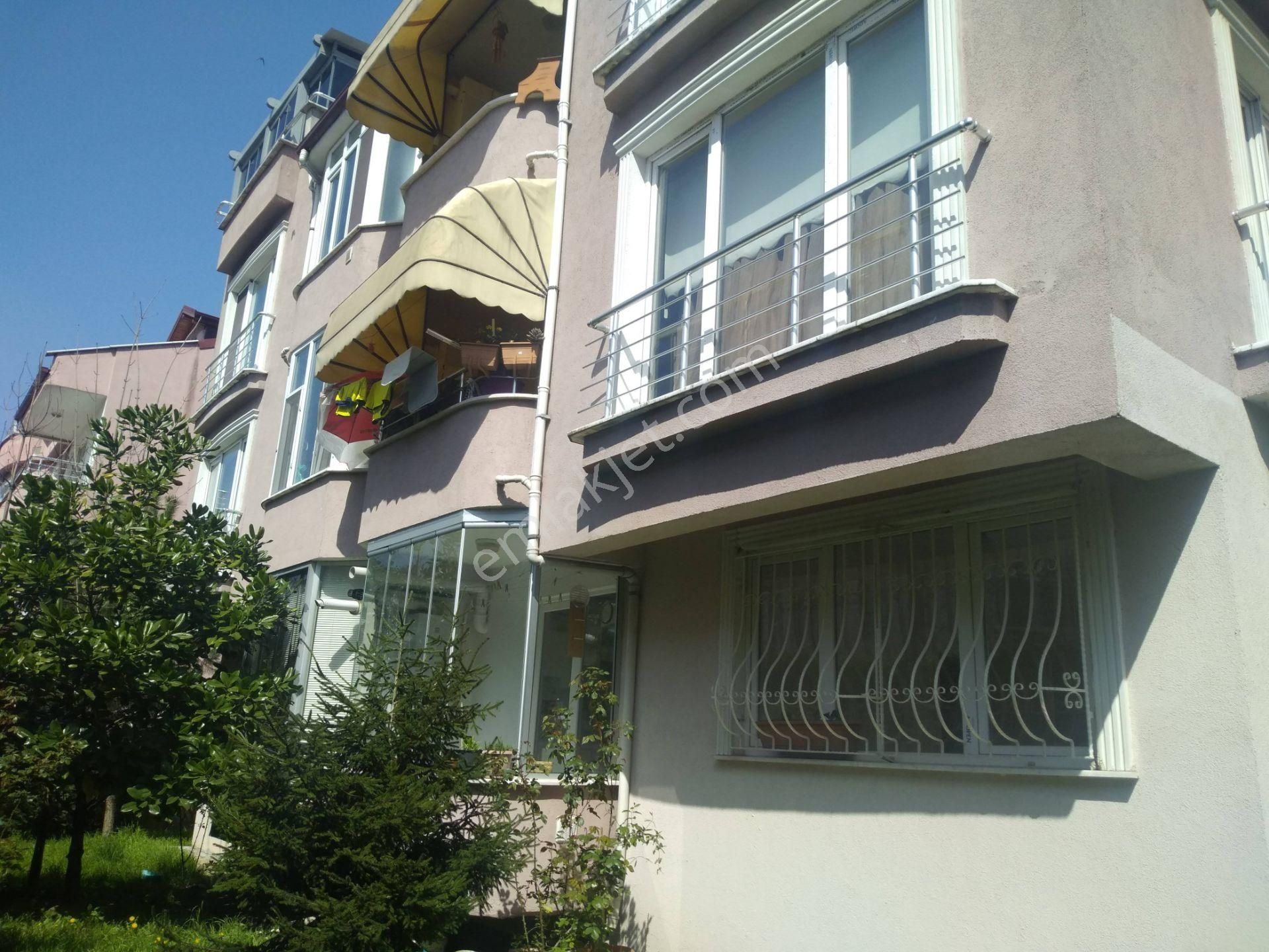 İzmit Şirintepe Satılık Daire  PLAJYOLU DEPREM SONRASI GİRİŞ KAT 2+1 KOMBİLİ MASRAFSIZ SATILIK DAİRE