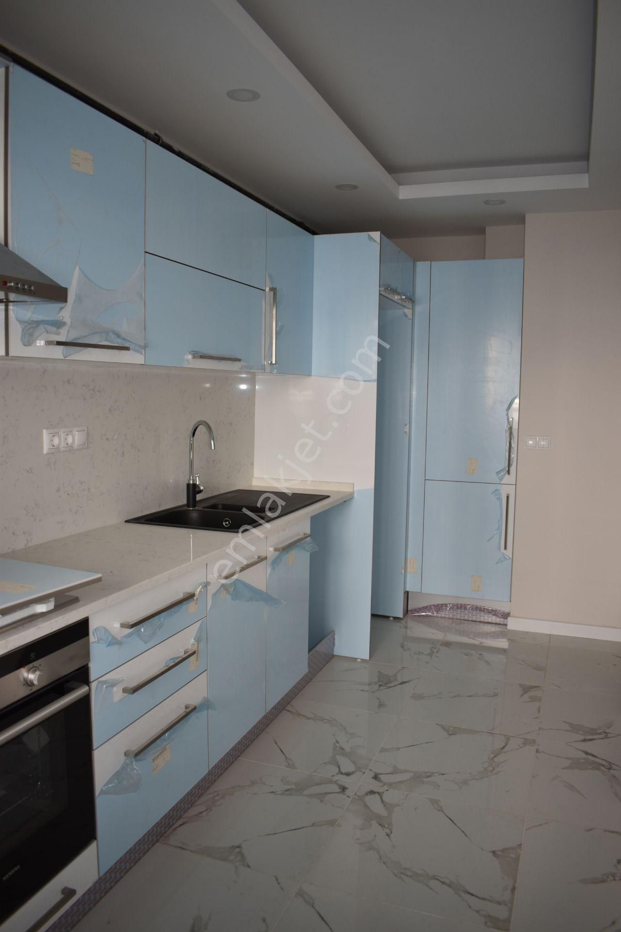 Büyükçekmece 19 Mayıs Mah Sitede Ultra Lüks Satılık 2+1 Daire - Görsel 13