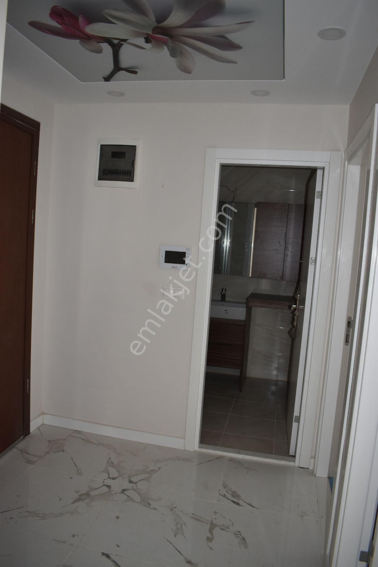 Büyükçekmece 19 Mayıs Mah Sitede Ultra Lüks Satılık 2+1 Daire - Görsel 24