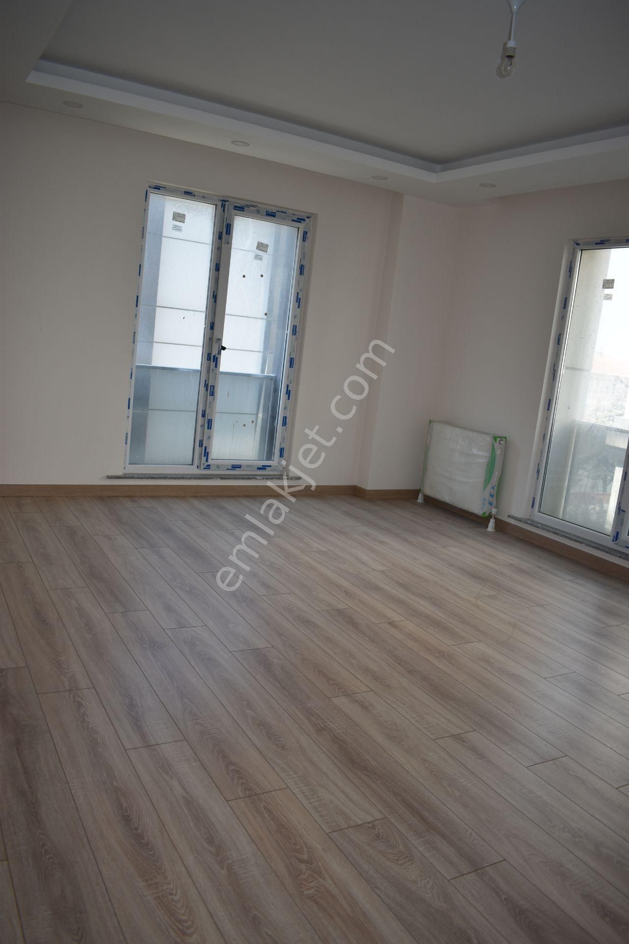 Büyükçekmece 19 Mayıs Mah Sitede Ultra Lüks Satılık 2+1 Daire - Görsel 2