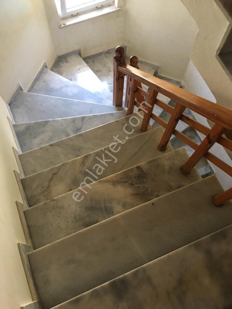 Alanya Payallarda Denize Sıfır Triplex Villa - Görsel 6