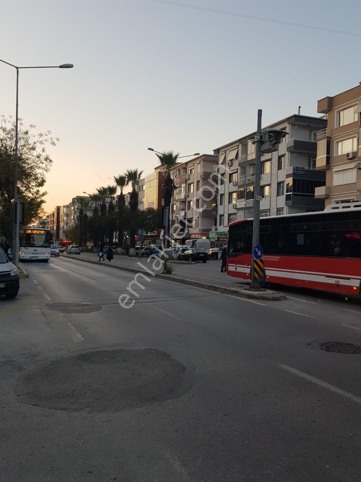 Şirinyer Menderes Cadde Üzeri Muhteşem Konum Köşe Bina 3+1 130m2 - Görsel 25