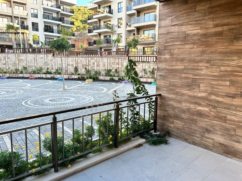 Kuşadası Satılık Lüks 2+1 Daire - Görsel 20