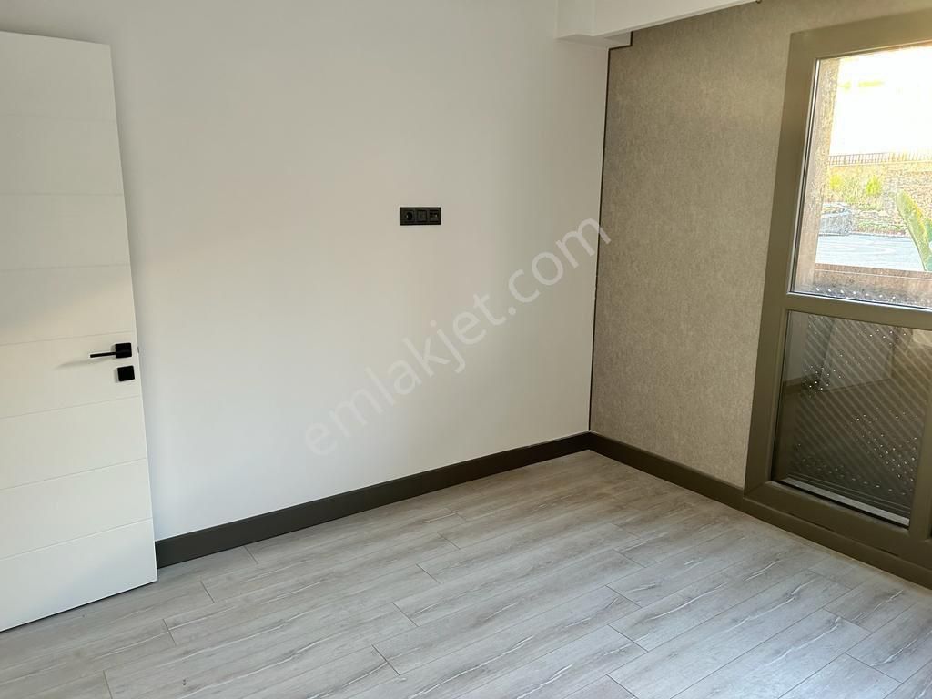 Kuşadası Satılık Lüks 2+1 Daire - Görsel 16