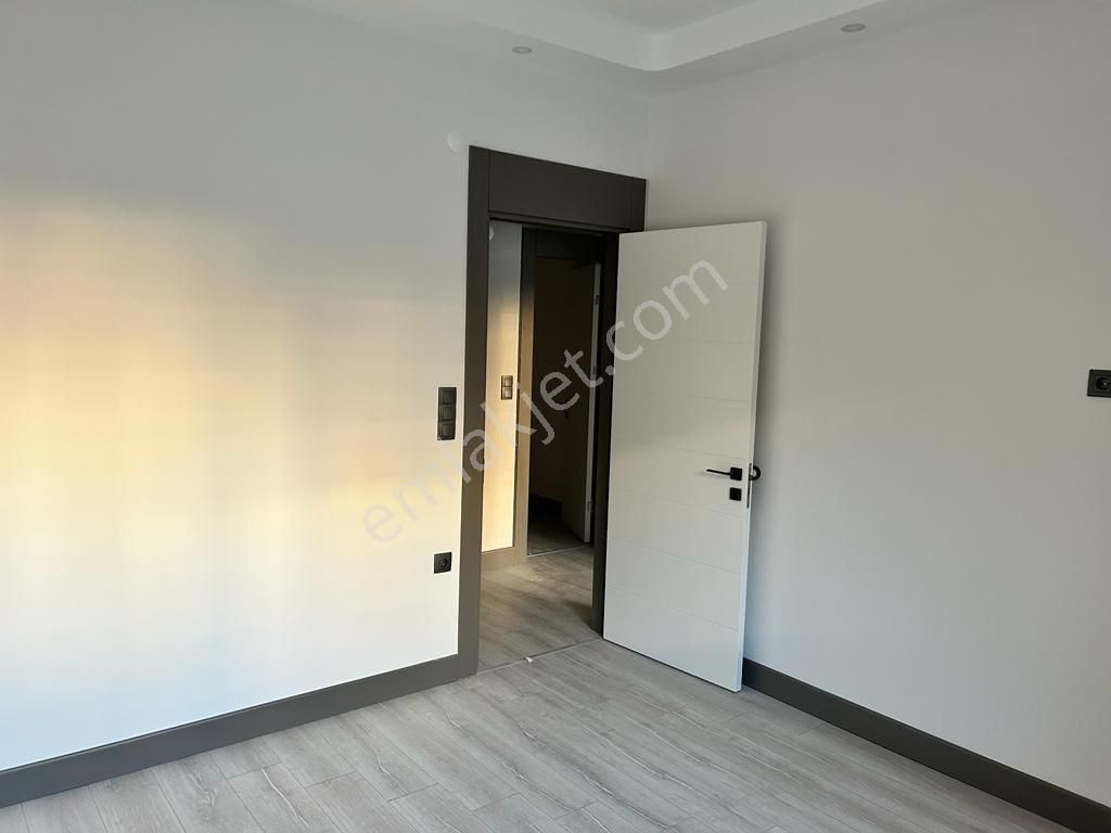 Kuşadası Satılık Lüks 2+1 Daire - Görsel 19