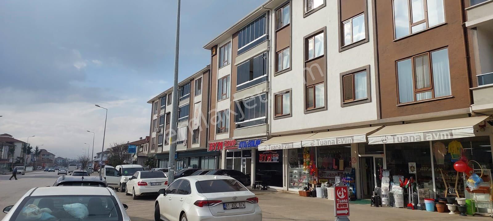 Düzce Merkez Aziziye Satılık Daire DÜZCE MERKEZ AZİZİYE MAHALLESİ 3+1 SATILIK DAİRE