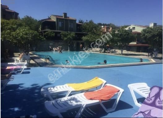 Şarköy Hoşköy Satılık Müstakil Ev BULUT  yatırımdan 3+1 85 m² ful eşyalı havuzlu sitede yazlık müstakil ev