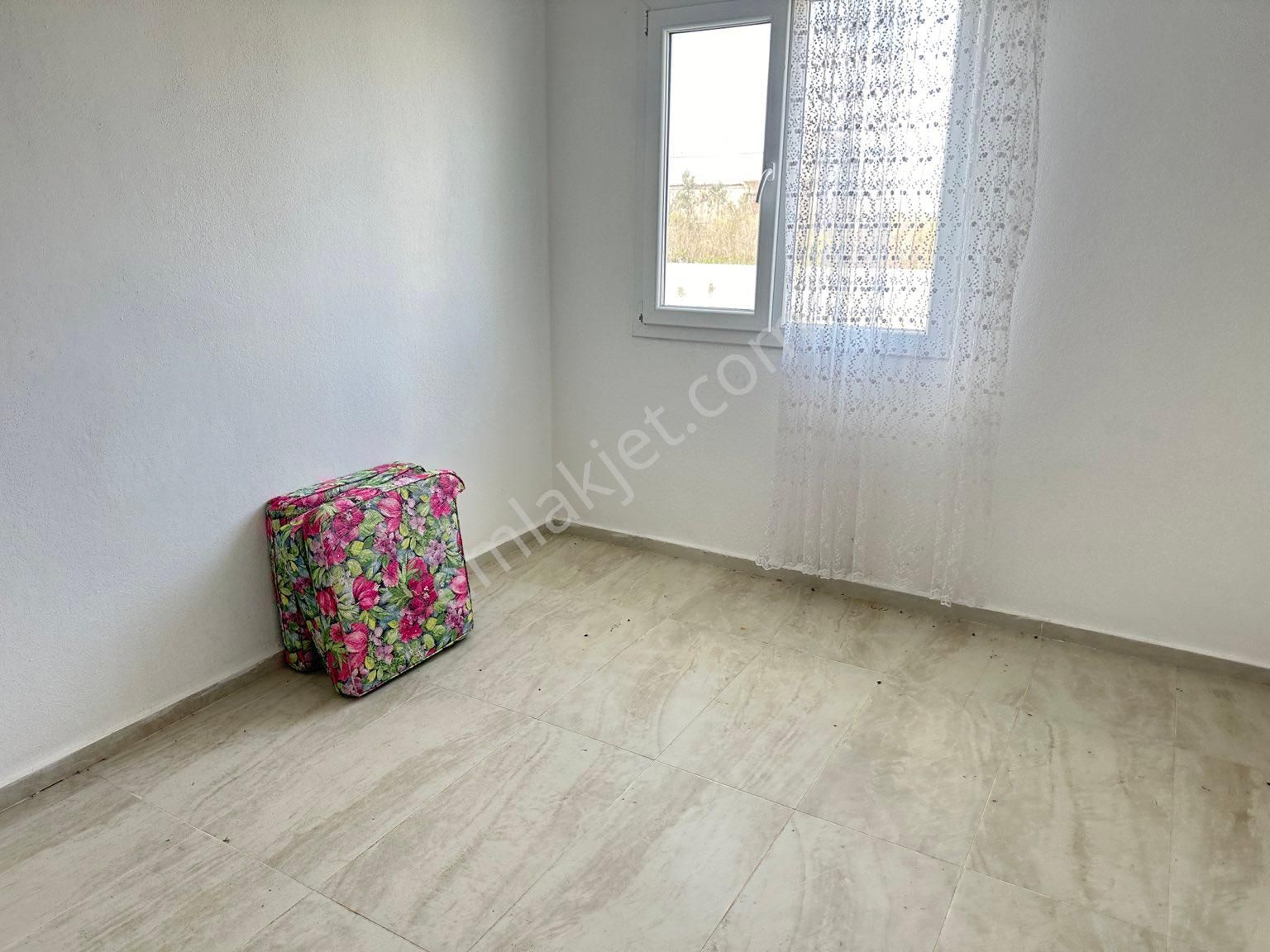 Çeşme Germinyan Da Kiralık 2+1 ( Eşyasız Yıllık Ay Ödemeli) - Görsel 5