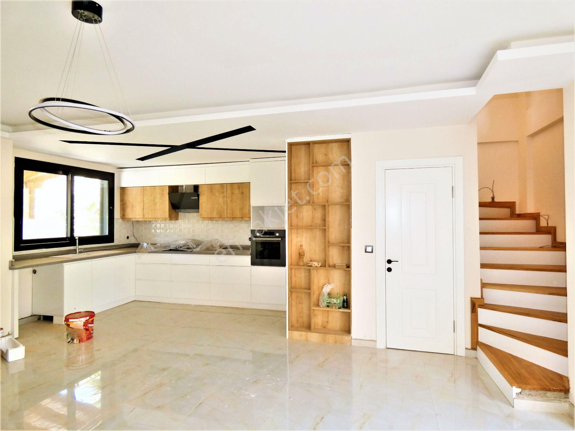 İzmir Seferihisar Payamlı Da Satılık Denize Çok Yakın Lüks Yazlık 3+1 - Görsel 13