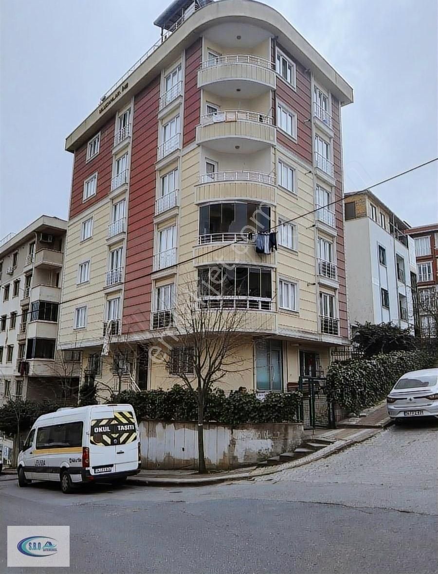 Sancaktepe Abdurrahmangazi Satılık Daire SAMANDIRA MERKEZDE DE 2+1 95 M2 YUKSEK GİRİŞ BAHÇE KATİ DAİRE