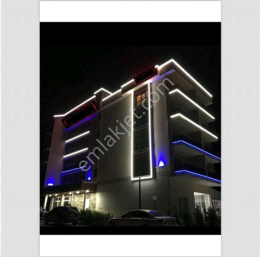 Kuşadası Davutlar Satılık Apart Otel KUŞADASI GÜZELÇAMLIDA SATILIK YOLA CEPHELİ FAAL KAPLICA TESİS BELGELİ APART OTEL